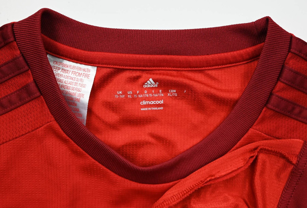 2015-16 BAYERN MUNCHEN SHIRT XL. BOYS