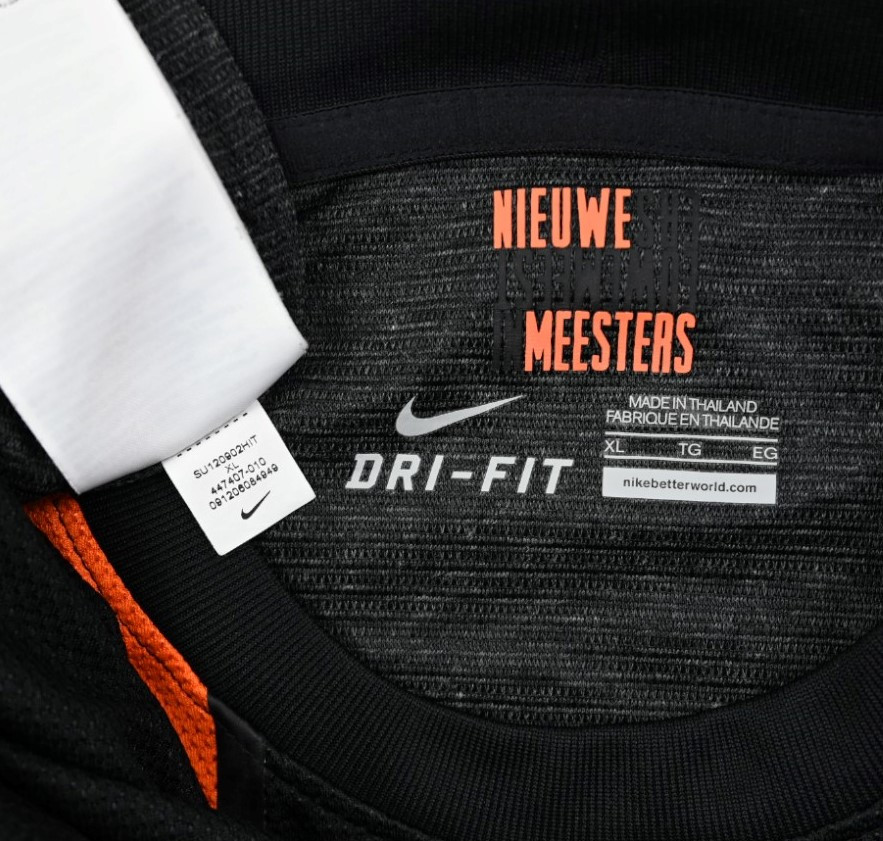 2012-13 NETHERLANDS PLAYER ISSUE SHIRT XL