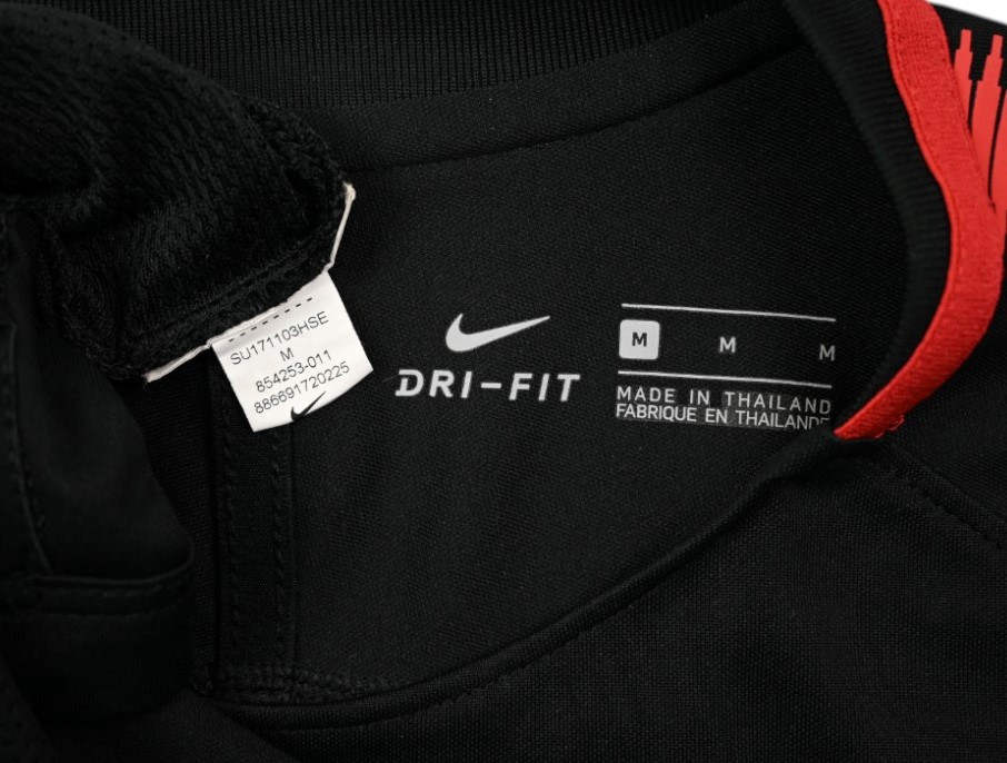 2016-17 BARCELONA SHIRT M