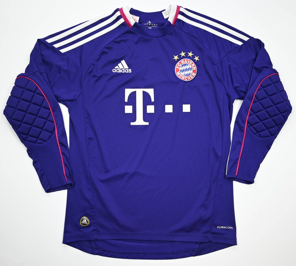 2010-11 BAYERN MUNCHEN GK LONGSLEEVE XL. BOYS