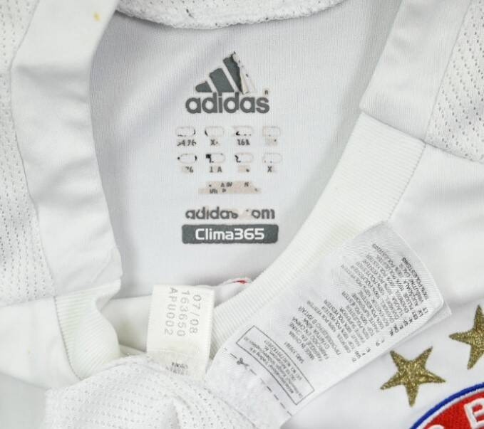 2008-09 BAYERN MUNCHEN *LAHM* SHIRT S/ XL. BOYS