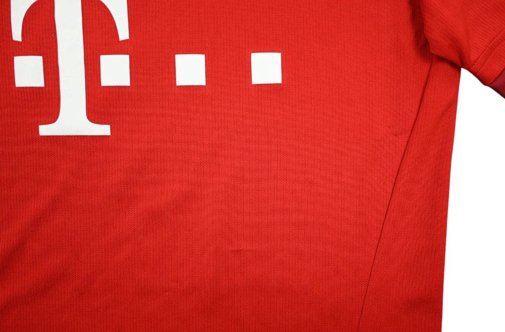 2015-16 BAYERN MUNCHEN *LEWANDOWSKI* SHIRT XL. BOYS