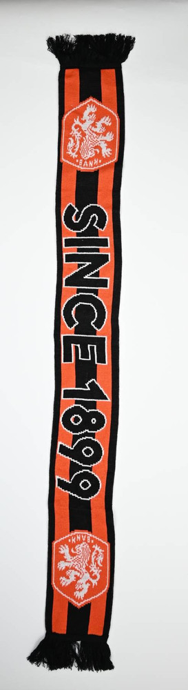 HOLLAND SCARF