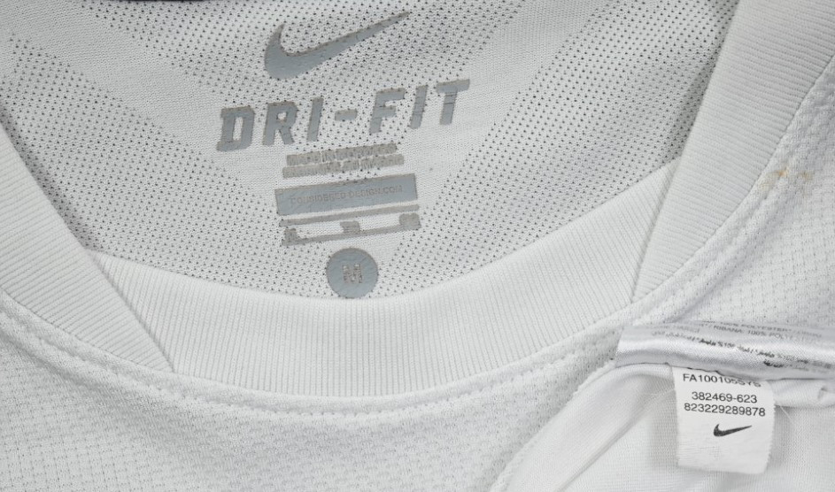 2010-12 MANCHESTER UNITED *CHICHARITO* KOSZULKA M