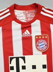 2010-11 BAYERN MUNCHEN SHIRT XL. BOYS