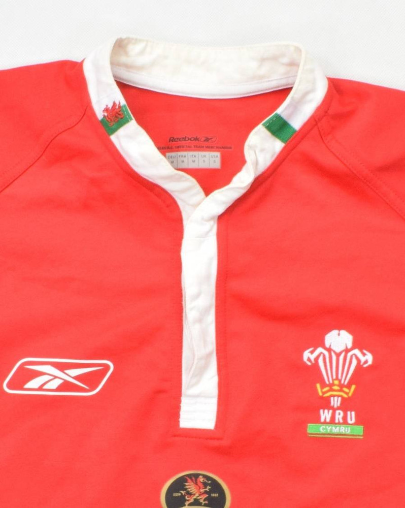 WALES RUGBY UNDER ARMOUR SHIRT M