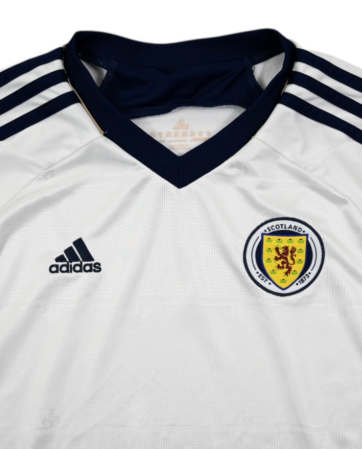 2012-14 SCOTLAND SHIRT XL. BOYS