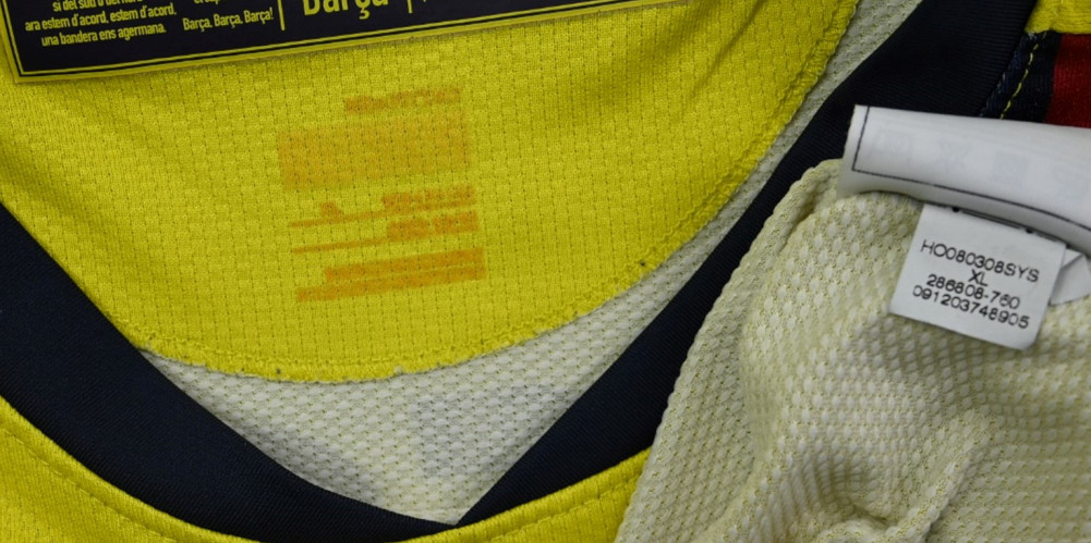 2008-10 BARCELONA *MESSI* SHIRT XL. BOYS