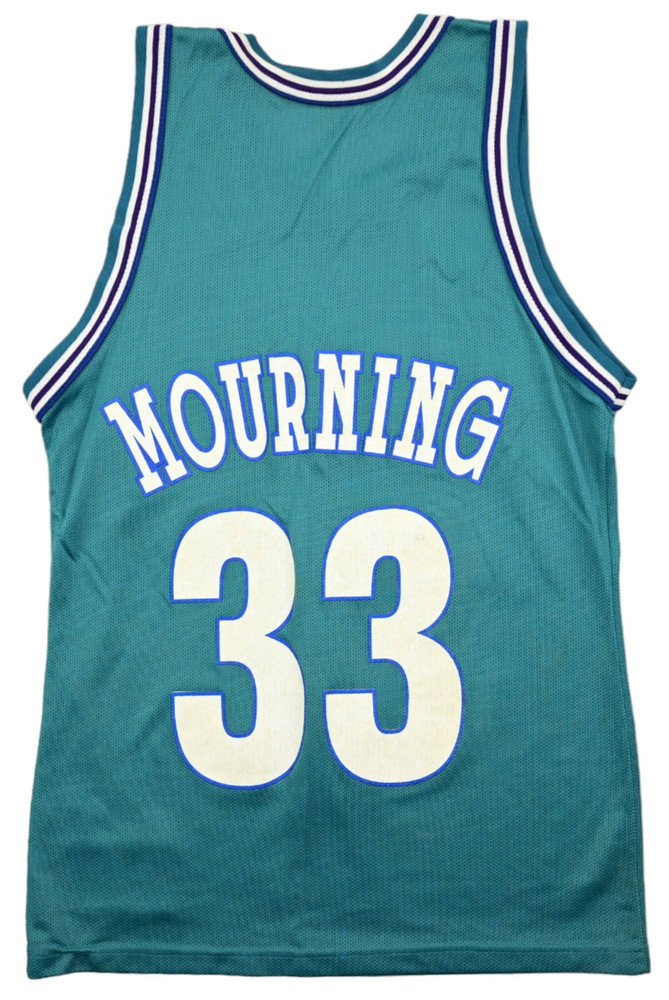 CHARLOTTE HORNETS *MOURNING* NBA SHIRT S