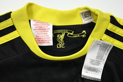 2010-11 LIVERPOOL KOSZULKA XS. BOYS