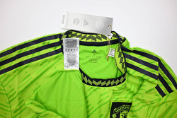 2022-23 MANCHESTER UNITED SHIRT M