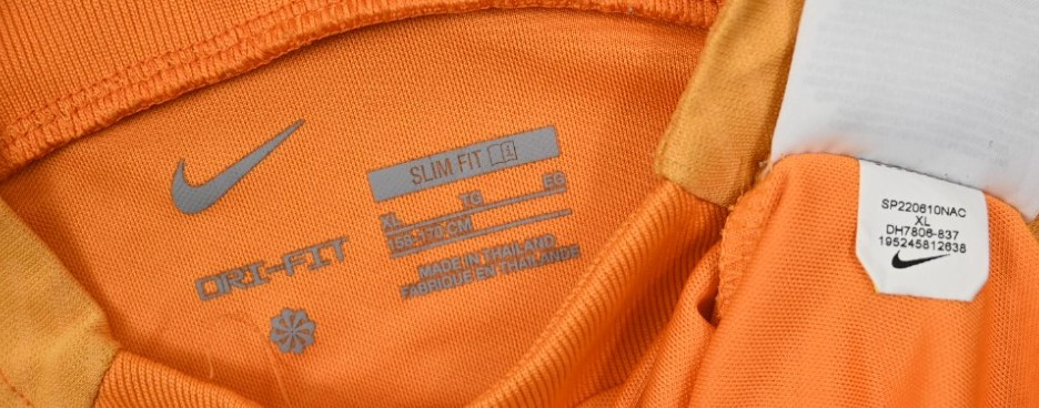 2021-22 BARCELONA SHIRT XL. BOYS 