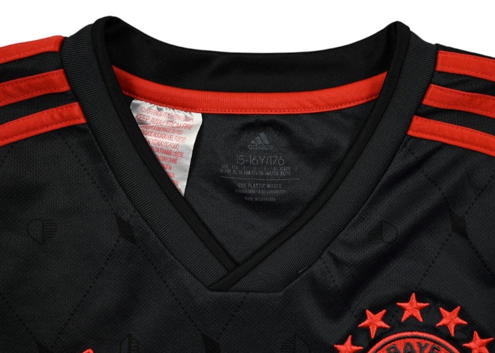 2022-23 BAYERN MUNCHEN *KIMMICH* SHIRT XL. BOYS