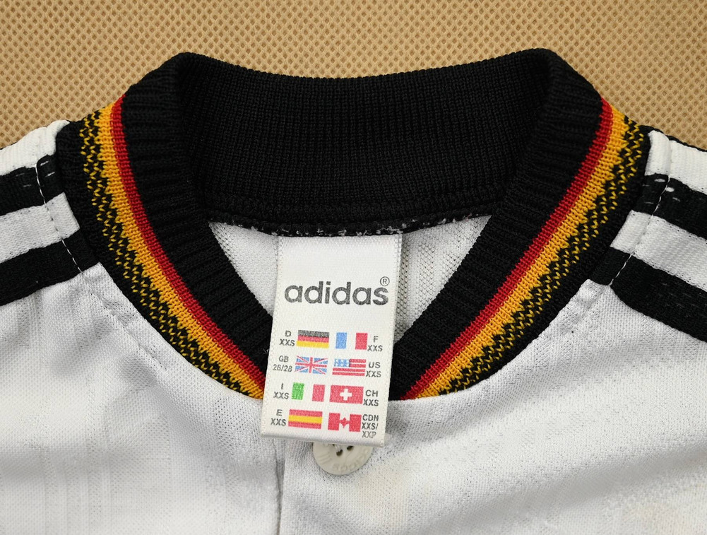 1996-98 GERMANY KOSZULKA XS. BOYS