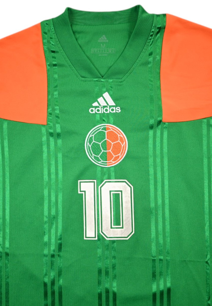 IRELAND DUBLIN CITY PACK SHIRT M