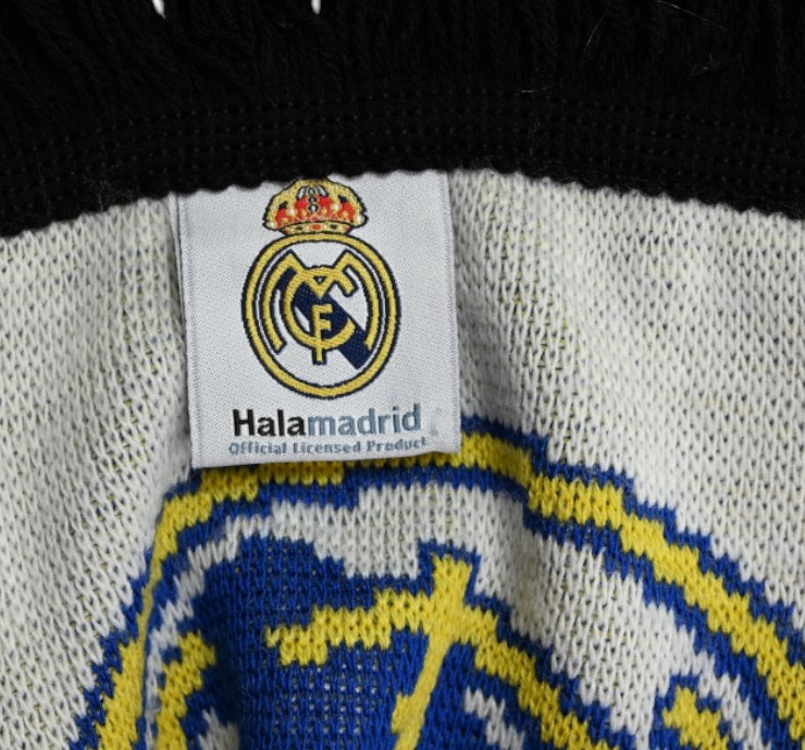 REAL MADRID HALA MADRID SZALIK