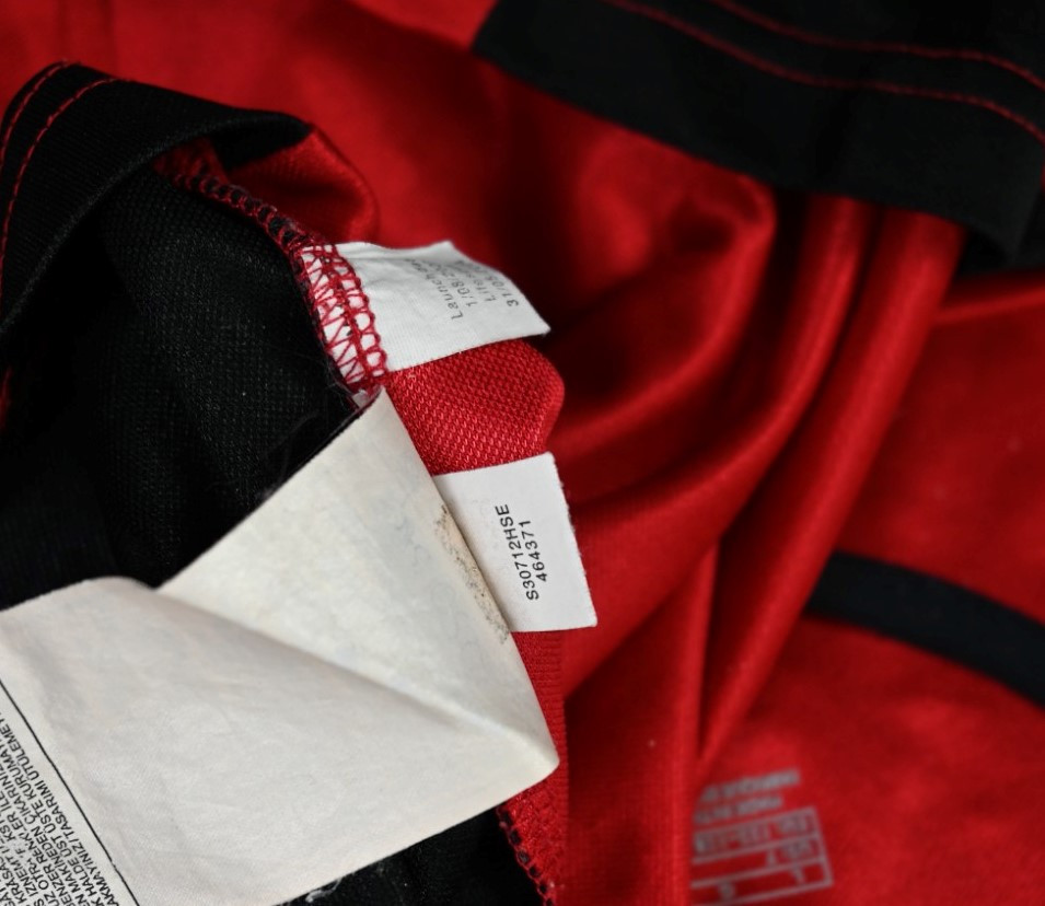 2002-04 MANCHESTER UNITED  KOSZULKA L. BOYS 122-128CM