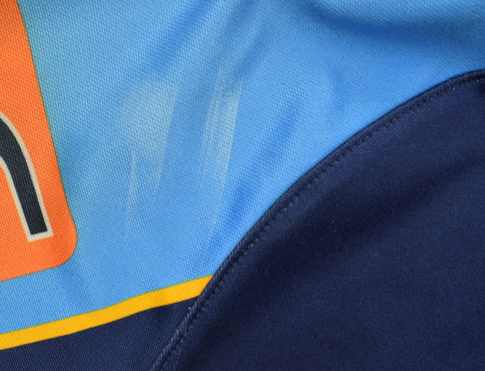 GOLD COAST TITANS RUGBY SHIRT M