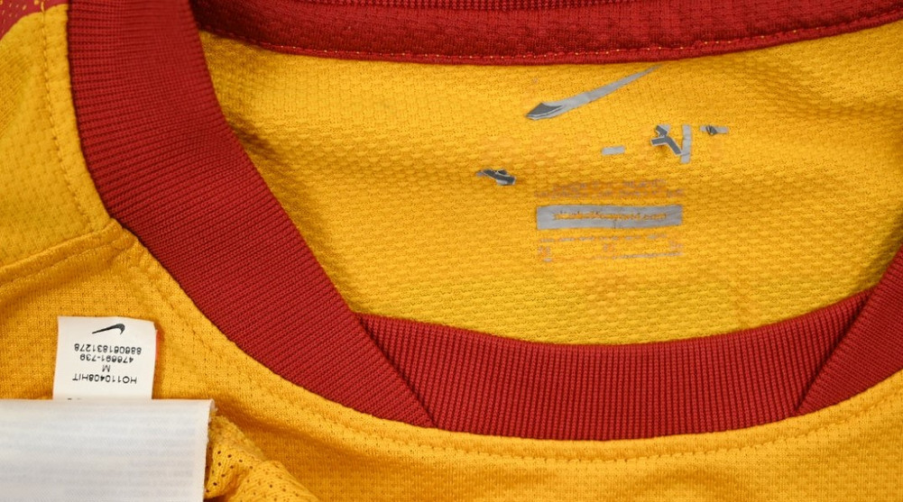 2011-12 GALATASARAY SHIRT M