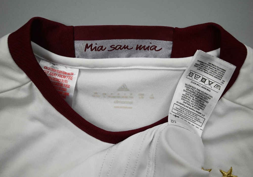 2016-17 BAYERN MUNCHEN *LEWANDOWSKI* SHIRT L. BOYS