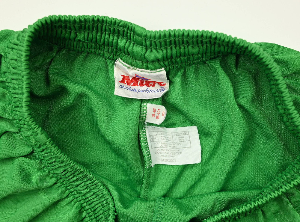 1994-96 NORWICH CITY SHORTS M