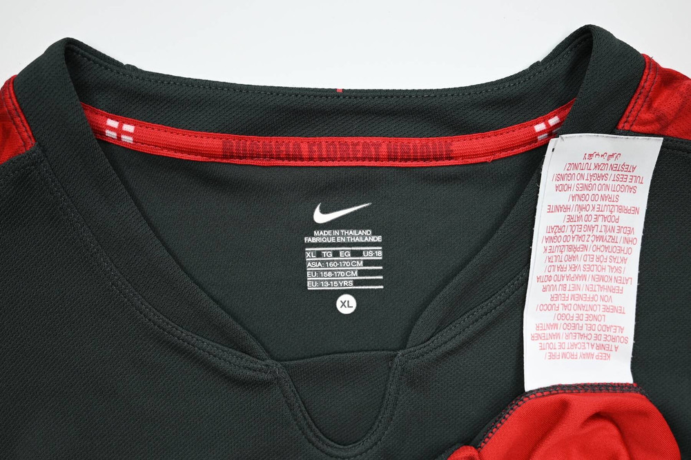 ENGLAND RUGBY SHIRT XL. BOYS