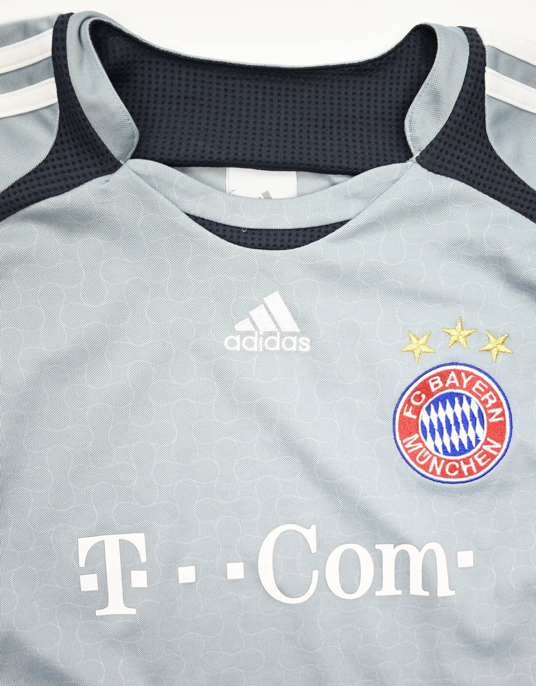 2010-11 BAYERN MUNCHEN LONGSLEEVE XL. BOYS 
