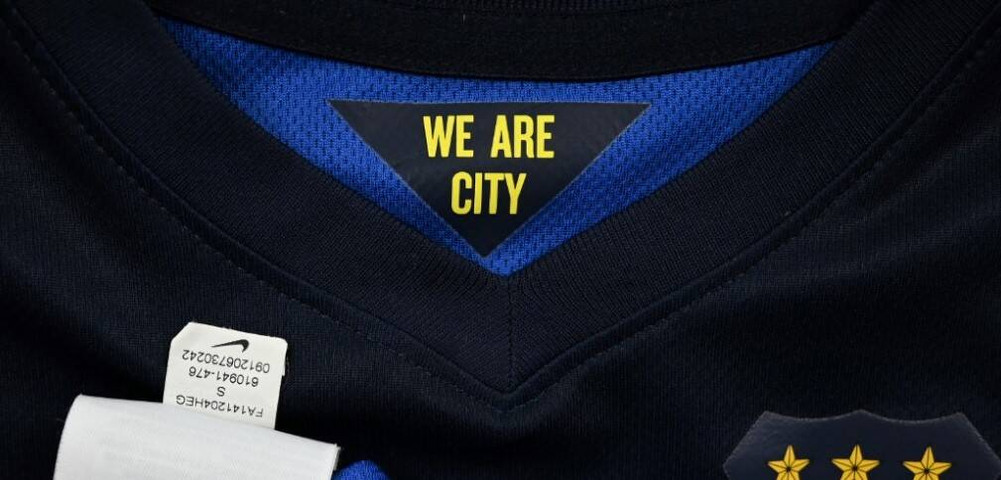 2013-14 MANCHESTER CITY *HART* SHIRT S. BOYS 