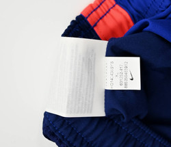 MANCHESTER UNITED SHORTS XL. BOYS