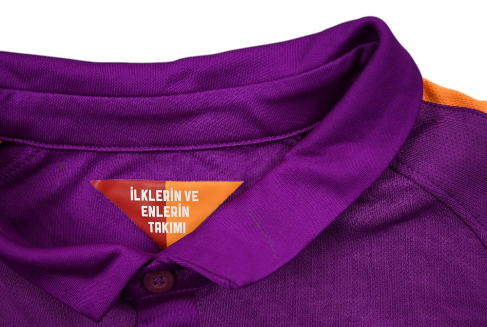 2014-15 GALATASARAY SHIRT XL. BOYS