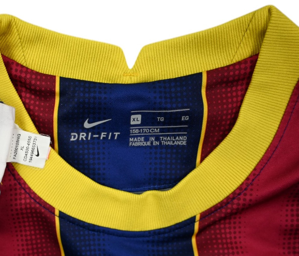 2020-21 BARCELONA SHIRT XL. BOYS