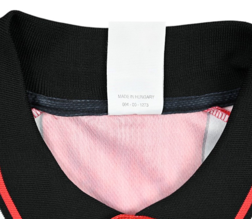 1996-98 EINTRACHT FRANKFURT SHIRT M