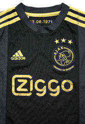 2020-21 AJAX AMSTERDAM SHIRT XS. BOYS