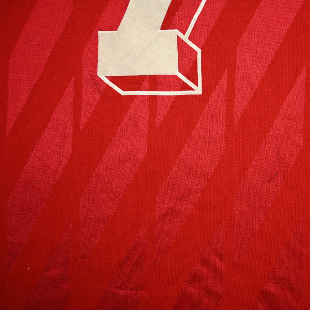 SOVIET UNION ADIDAS VINTAGE SHIRT M