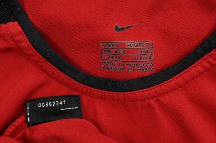 2002-04 MANCHESTER UNITED SHIRT S