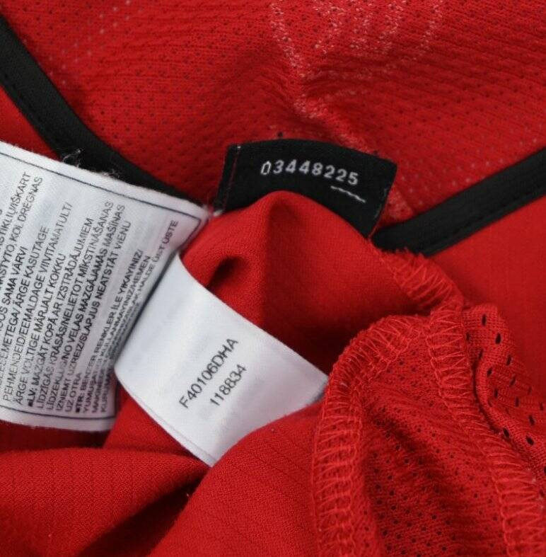 2004-06 MANCHESTER UNITED KOSZULKA XL. BOYS