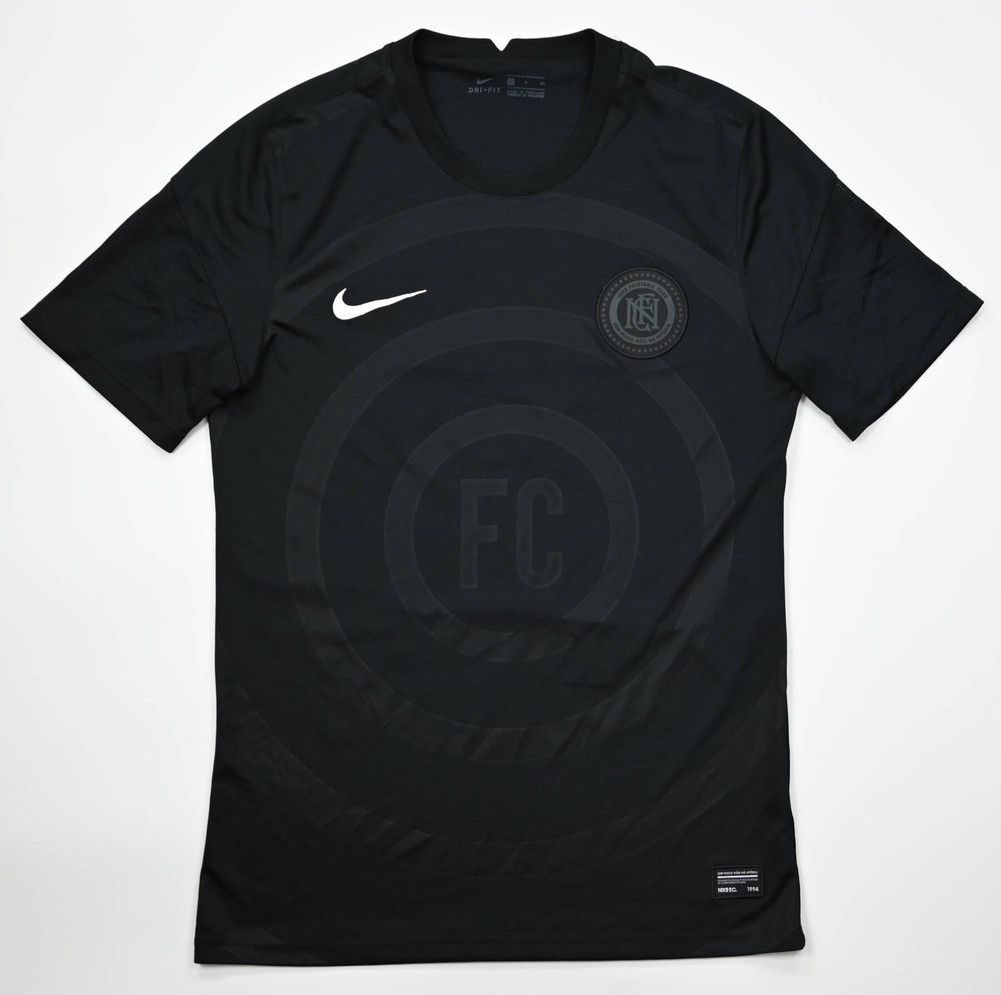 NIKE FOOTBALL CLUB SHIRT S