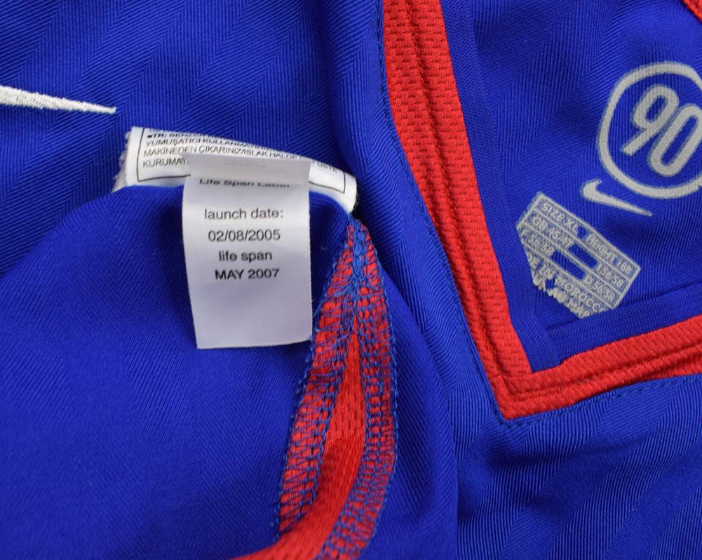 2005-06 MANCHESTER UNITED *RONALDO* SHIRT XL