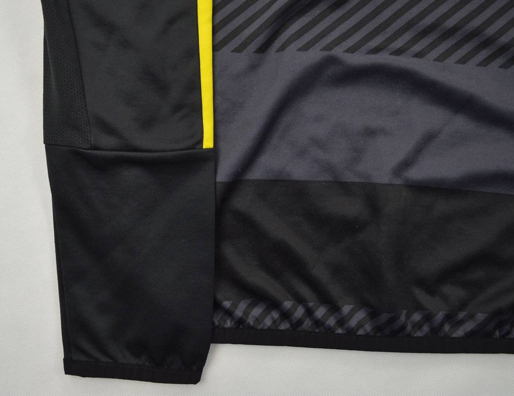 BORUSSIA DORTMUND TOP S