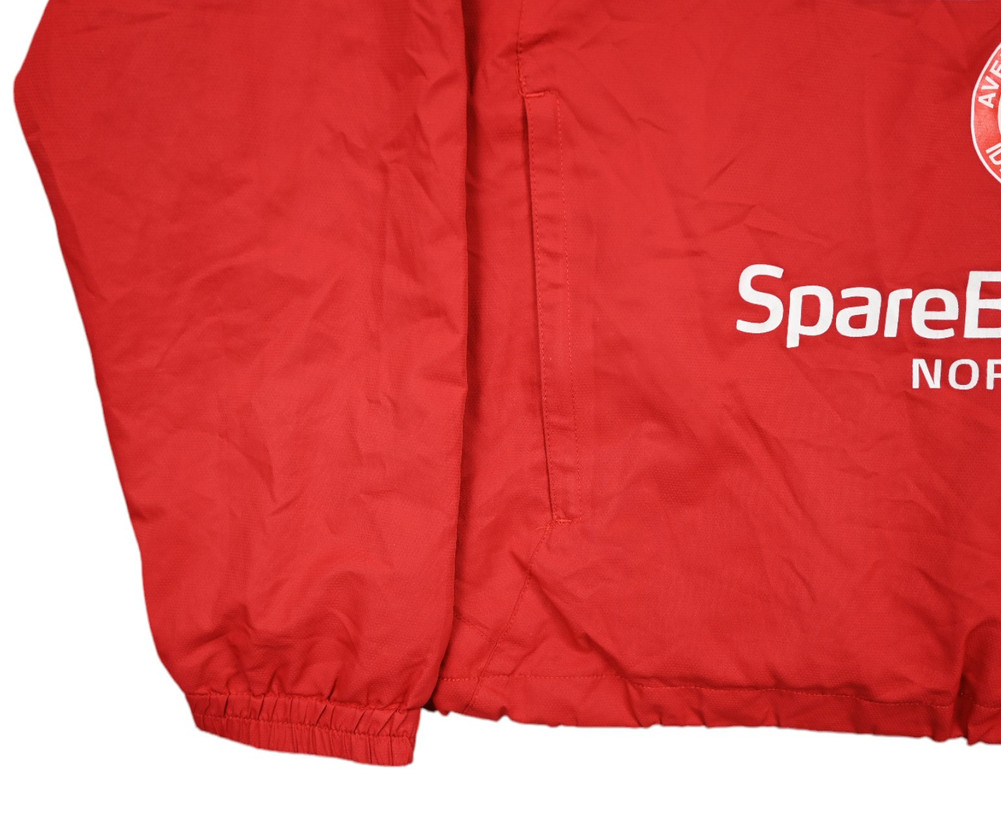 IL AVEROYKAMERATENE TOP M