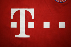 2015-16 BAYERN MUNCHEN *MULLER* SHIRT XL. BOYS