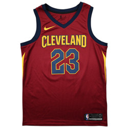 CLEVELAND CAVALIERS *JAMES* NBA SHIRT M