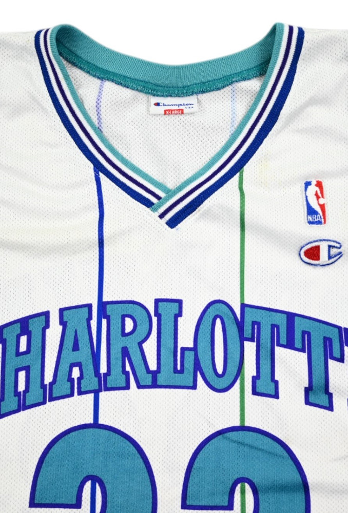 CHARLOTTE HORNETS *MOURNING* NBA CHAMPION SHIRT XL