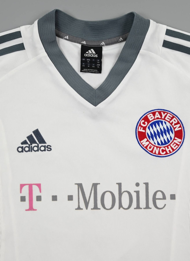 2002-03 BAYERN MUNCHEN *ZE ROBERTO* SHIRT XL. BOYS/S