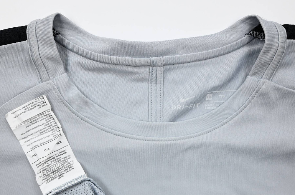 2018-19 VFL WOLFSBURG SHIRT XXL