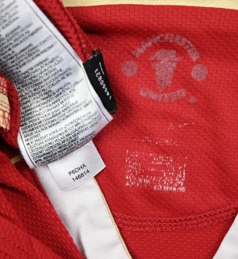 2006-07 MANCHESTER UNITED *RONALDO* SHIRT L