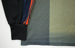 2003-04 BAYERN MUNCHEN *KAHN* GOALKEEPER LONGSLEEVE XL. BOYS