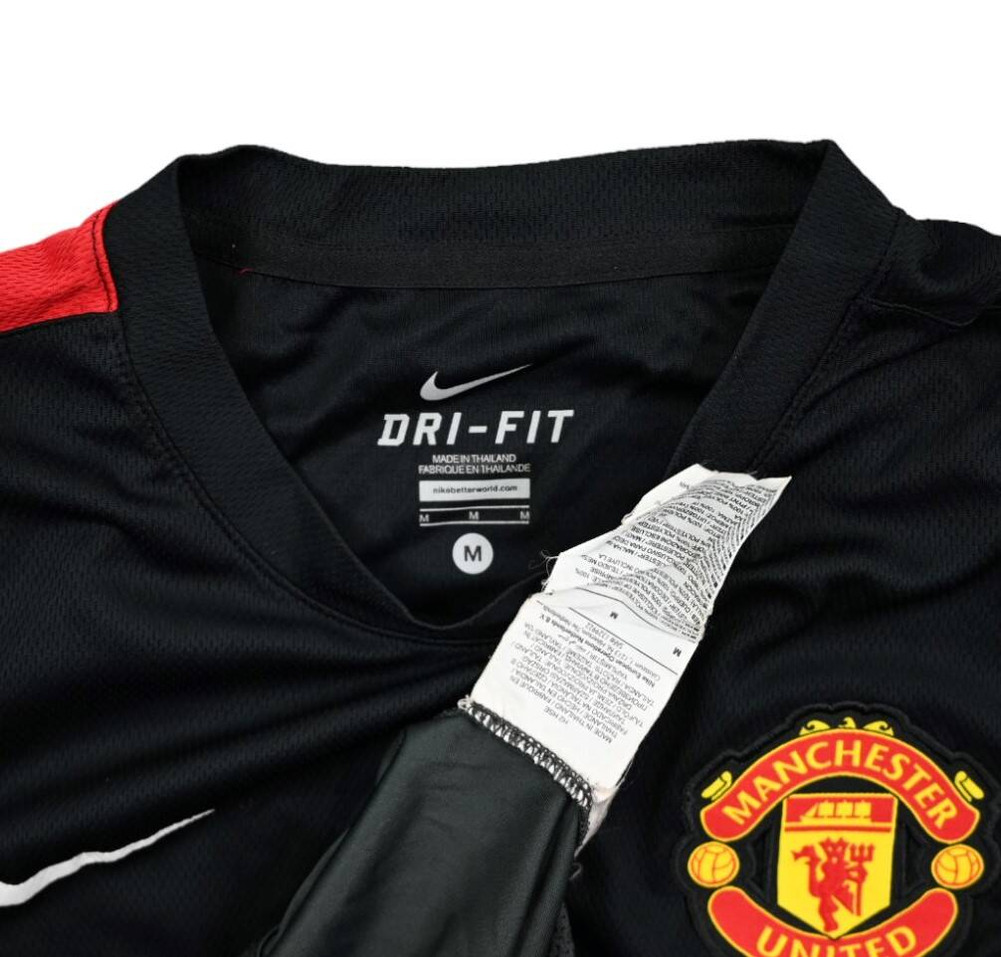 MANCHESTER UNITED SHIRT M