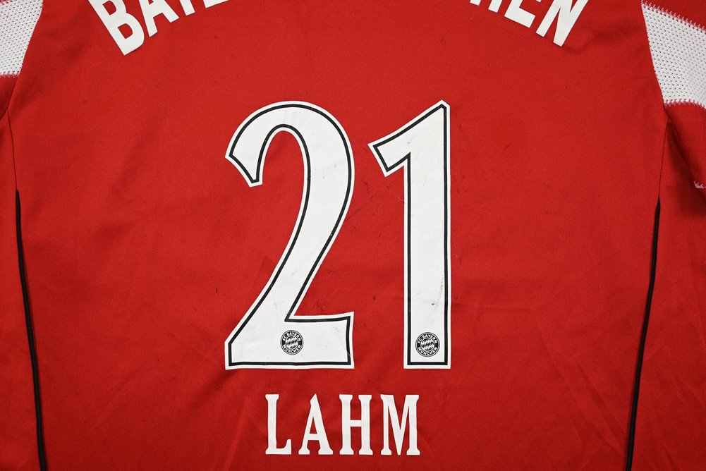 2010-11 BAYERN MUNCHEN *LAHM* SHIRT XL. BOYS