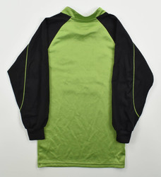 2003-04 FULHAM GK LONGSLEVE S.BOYS